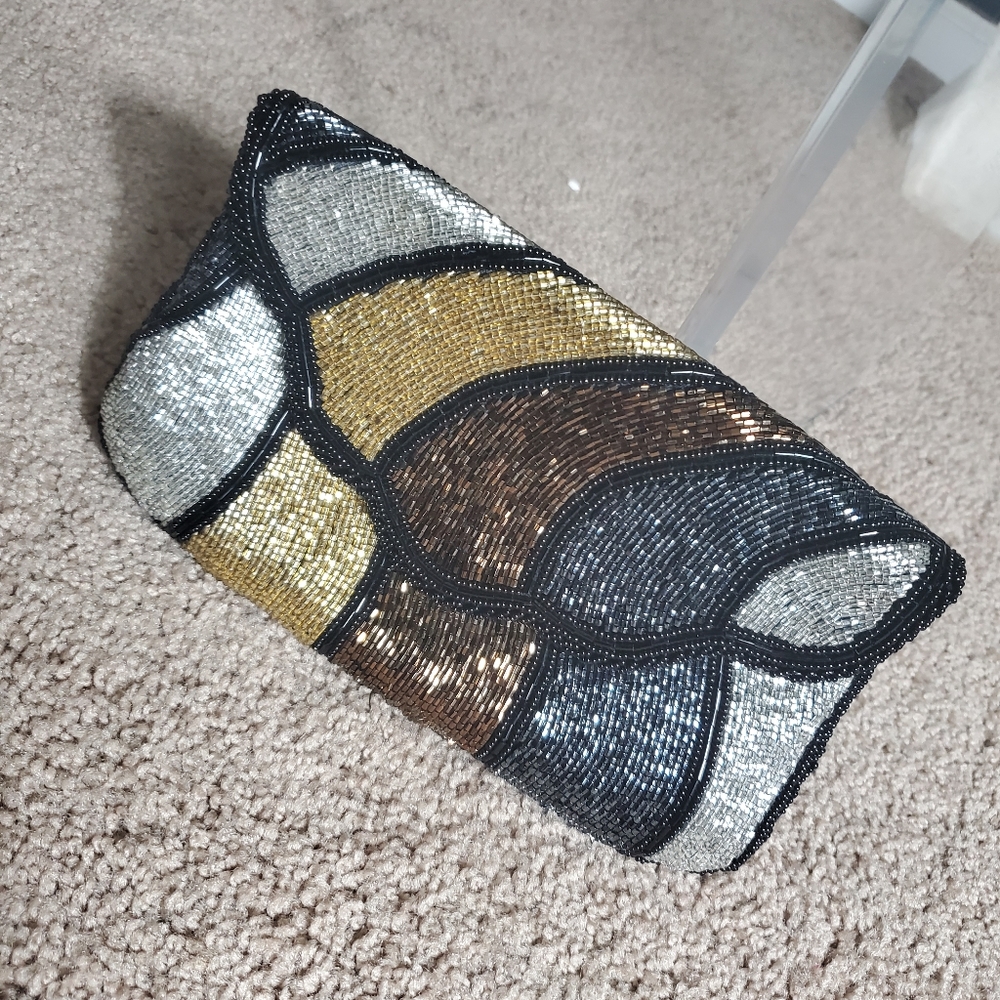 Beaded evening cluch purse